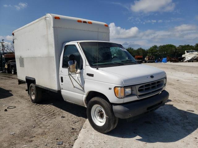 Salvage cars for sale from Copart West Palm Beach, FL: 2000 Ford Econoline