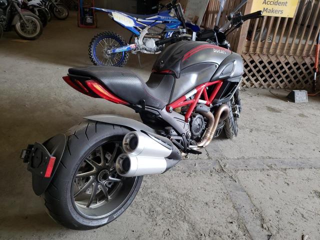 2011 DUCATI DIAVEL ZDM13BLW6BB000667