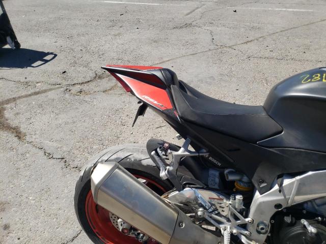 2018 APRILIA RSV4 ZD4KEU00XJS001667