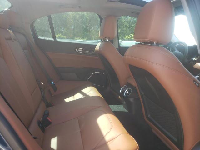 2018 ALFA ROMEO GIULIA Q4 ZARFAEDN2J7589187