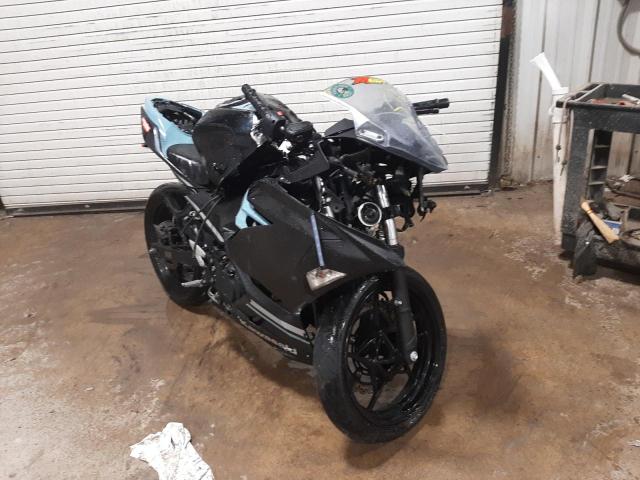 Salvage cars for sale from Copart West Mifflin, PA: 2020 Kawasaki EX400