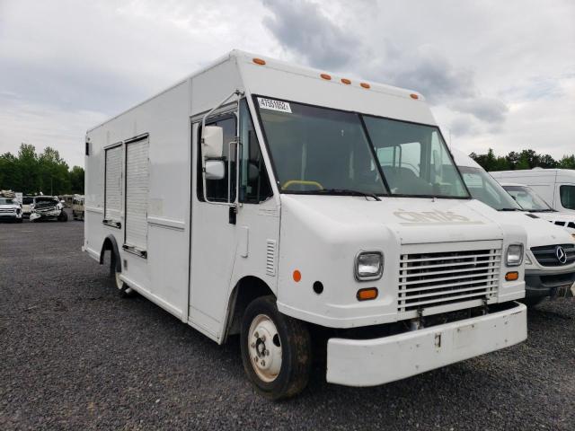Salvage trucks for sale at Fredericksburg, VA auction: 2006 Freightliner Chassis M