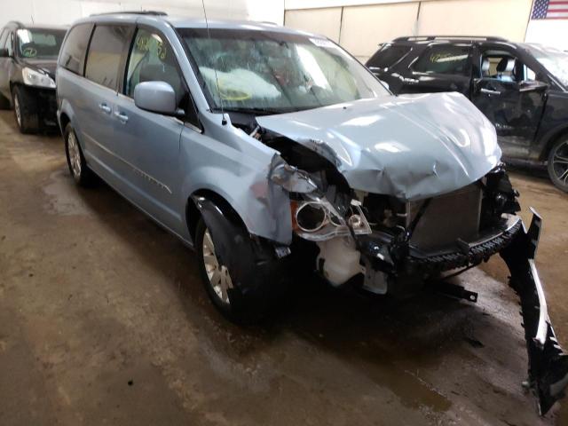 Salvage cars for sale from Copart Davison, MI: 2013 Chrysler Town & Country