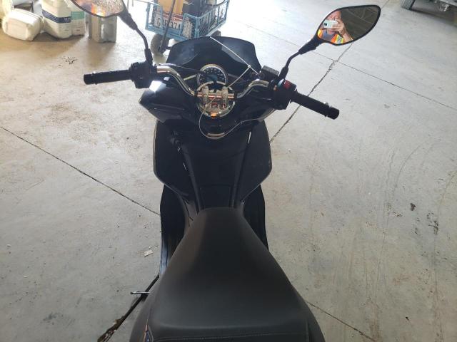 2018 HONDA PCX 150 RLHKF1802JY301521