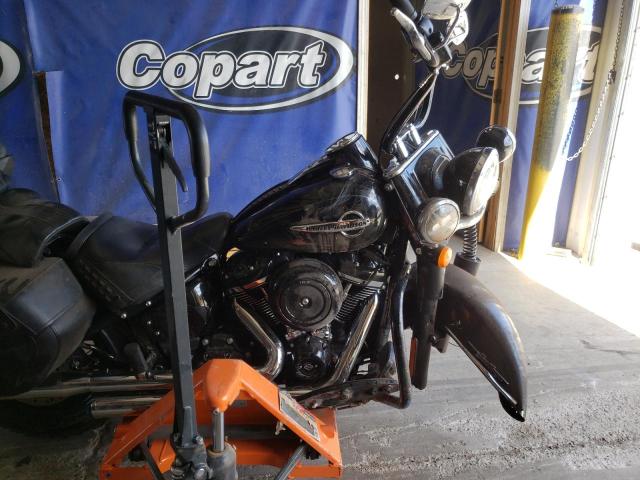 2018 HARLEY-DAVIDSON FLHC HERIT 1HD1YAJ18JC056311