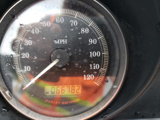 2010 HARLEY-DAVIDSON FLHTCU - 1HD1FC411AB629214