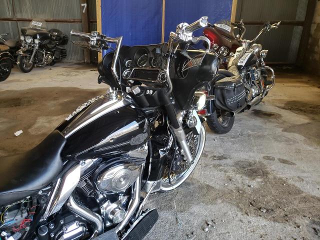 2009 HARLEY-DAVIDSON FLHTCU 1HD1FC4139Y688905