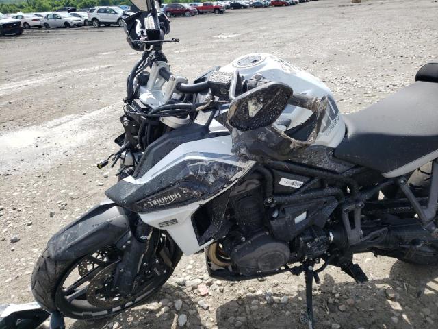 2020 TRIUMPH MOTORCYCLE EXPLORER X SMTF42XB8LJAA0327