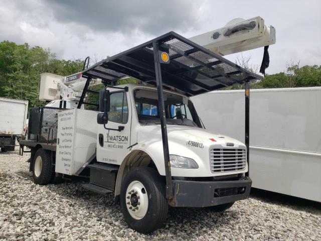 Salvage trucks for sale at Warren, MA auction: 2017 Freightliner M2 106 MED
