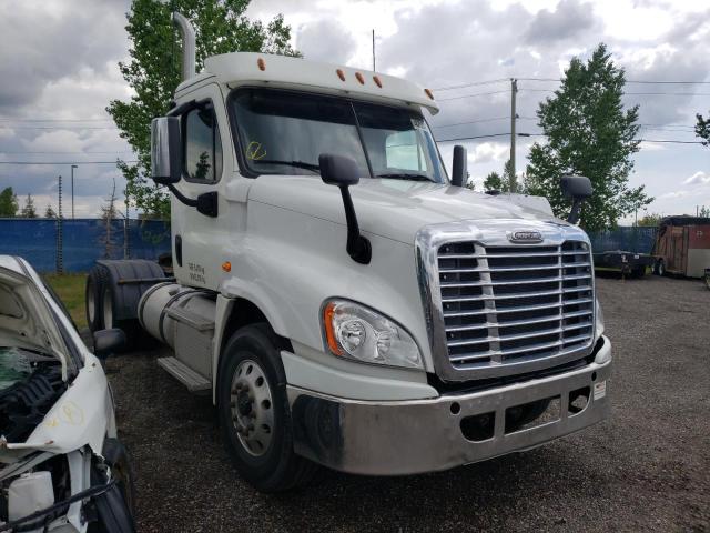 Salvage cars for sale from Copart Rocky View County, AB: 2017 Freightliner Cascadia 1