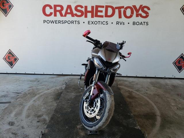 2022 TRIUMPH MOTORCYCLE STREET TRI - SMTA554S6NTAW1880