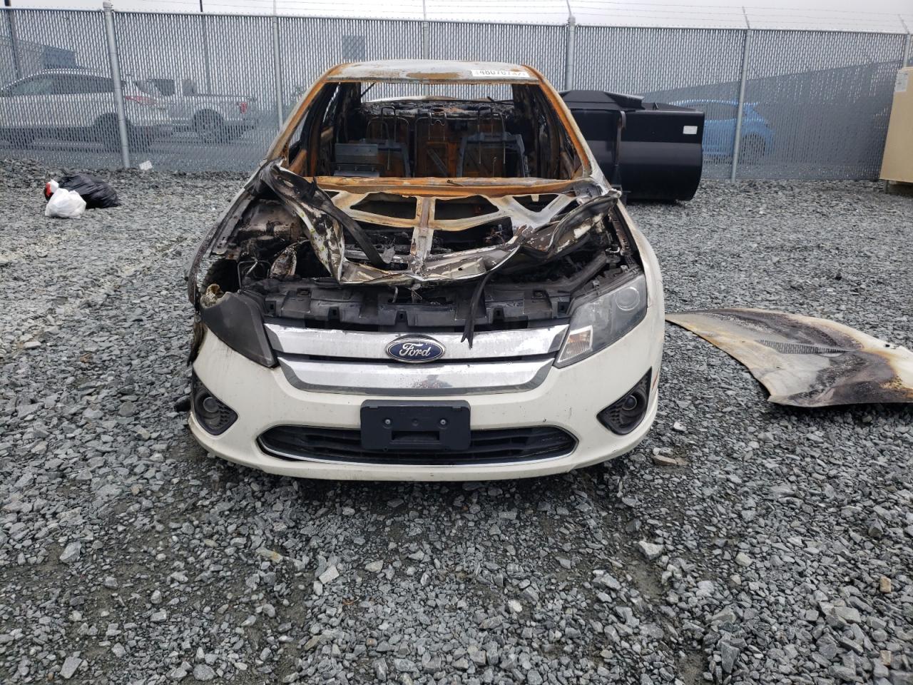 2011 Ford Fusion - Image 10