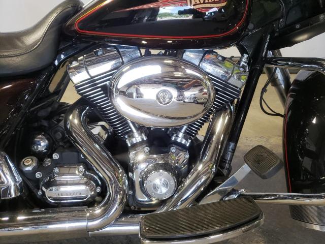 2011 HARLEY-DAVIDSON FLHTC 1HD1FF418BB656400