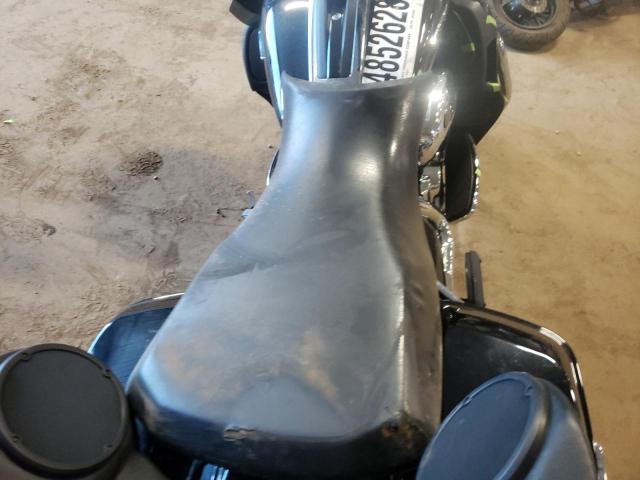 2019 HARLEY-DAVIDSON FLTRU 1HD1KGF11KB647455