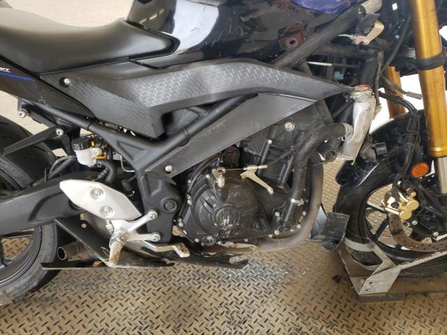 2021 YAMAHA YZFR3 A MH3RH18Y0MK006022