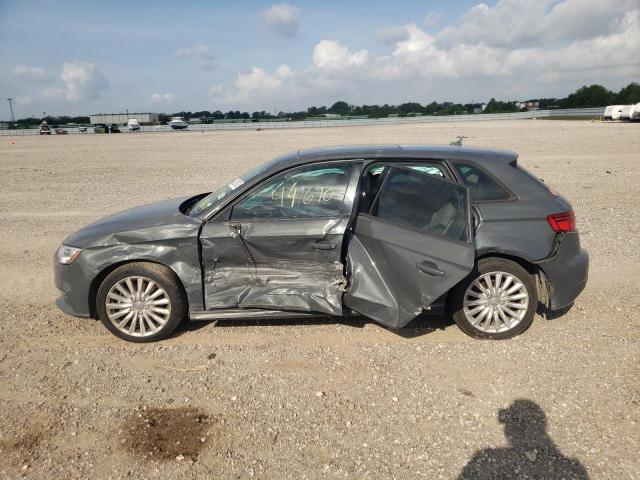 2017 AUDI A3 E-TRON WAUUPBFF5HA059813