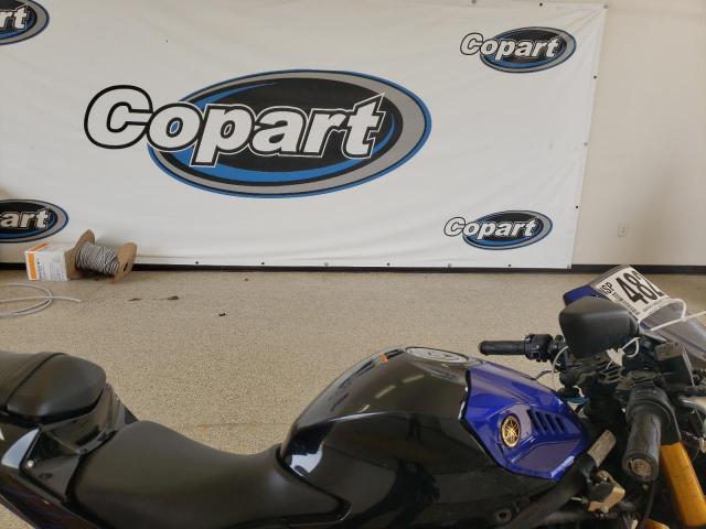 2021 YAMAHA YZFR3 A MH3RH18Y0MK006022