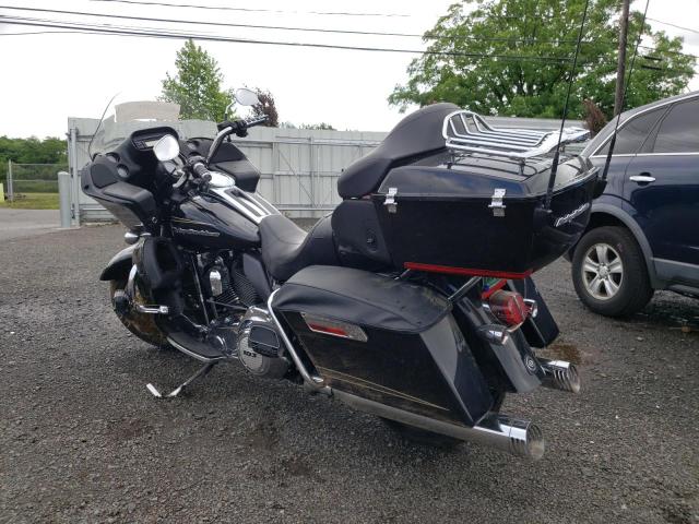 2011 HARLEY-DAVIDSON FLTRU 1HD1KGM17BB633238
