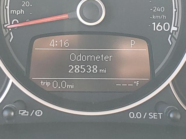 2018 VOLKSWAGEN BEETLE SE 3VWJD7AT4JM713358