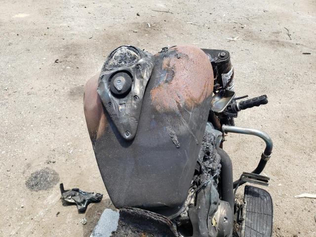 2005 HONDA VTX1300 R 1HFSC52385A213404