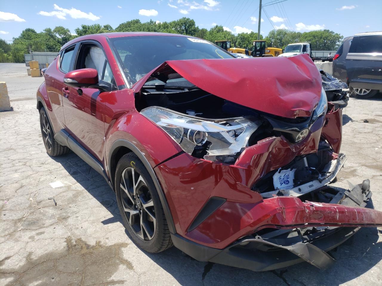 NMTKHMBX0JR010589 TOYOTA C-HR 2018