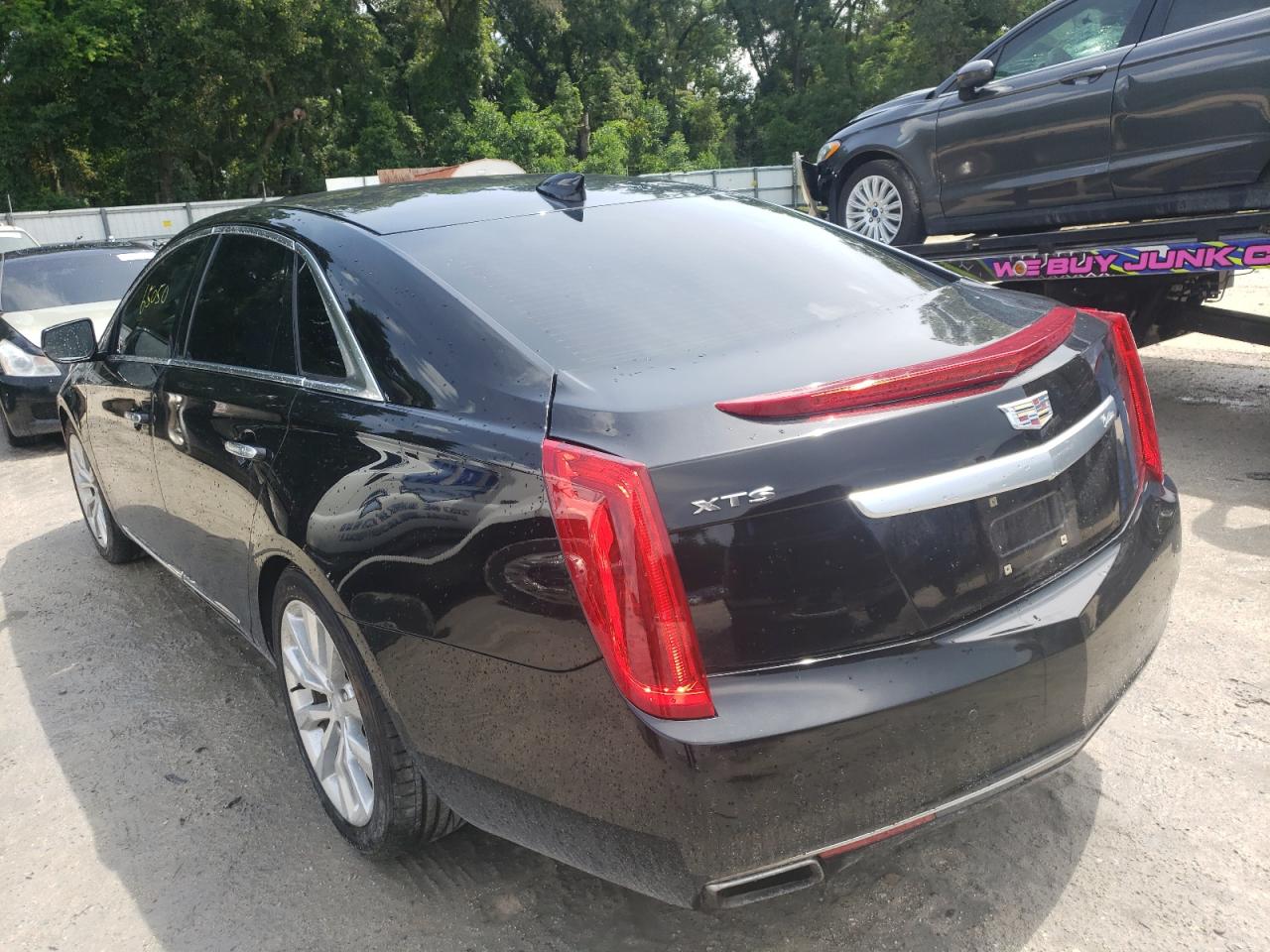 Cadillac Xts luxury 2017