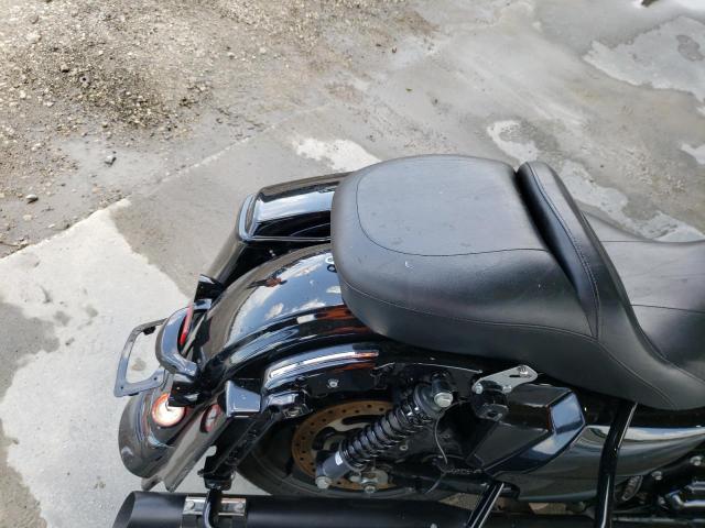 2019 HARLEY-DAVIDSON FLHXS 1HD1KRP17KB618388