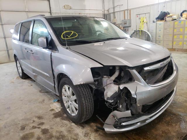 Salvage cars for sale from Copart Columbia, MO: 2015 Chrysler Town & Country