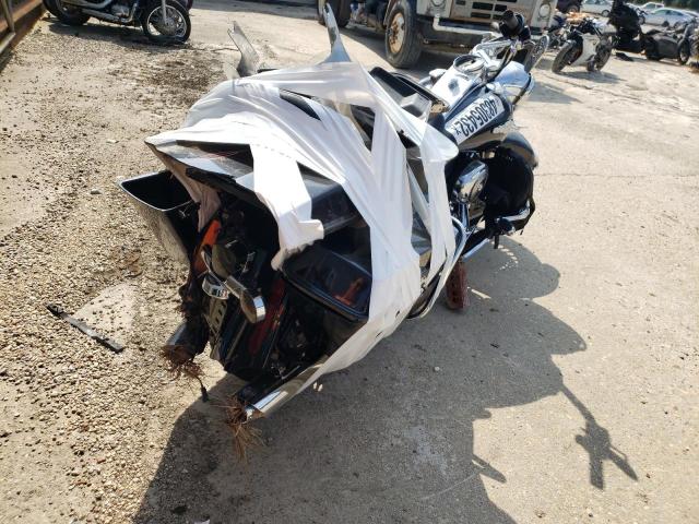 2011 HARLEY-DAVIDSON FLHR - 1HD1FW419BB615855