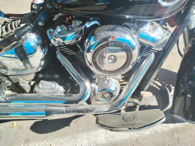 2020 HARLEY-DAVIDSON FLHC 1HD1YAJ27LB017632