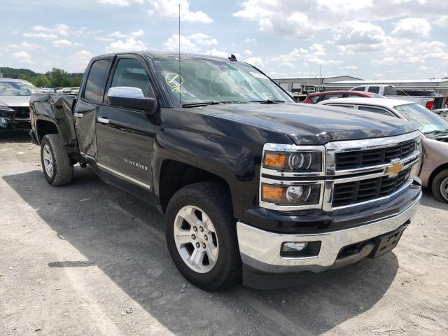 Salvage trucks for sale at Cahokia Heights, IL auction: 2014 Chevrolet Silverado