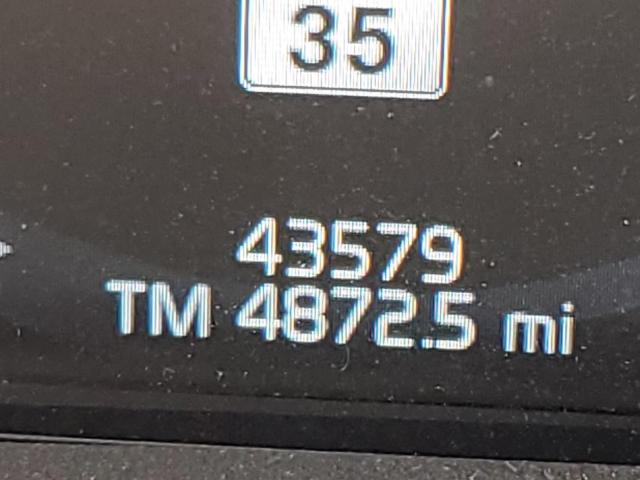 2018 VOLVO XC60 T5 LYV102RK9JB111204