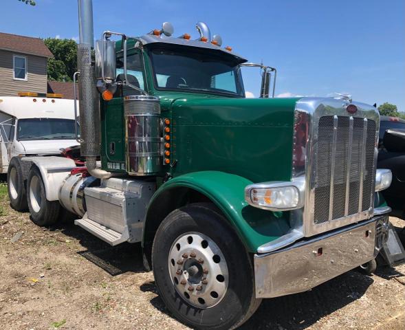 Salvage cars for sale from Copart Brookhaven, NY: 2017 Peterbilt 389