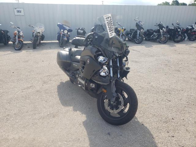 Salvage cars for sale from Copart Milwaukee, WI: 2016 Honda GL1800 B