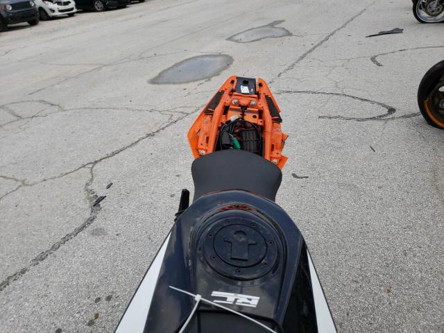 2018 KTM 390 DUKE MD2JYJ401JC298114