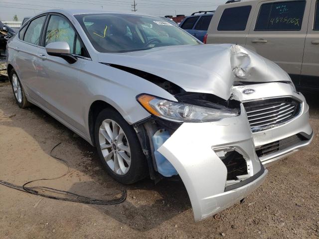 Salvage cars for sale from Copart Elgin, IL: 2019 Ford Fusion SE