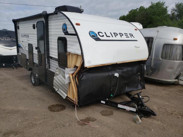 Salvage cars for sale from Copart Davison, MI: 2022 Wildwood Clipper