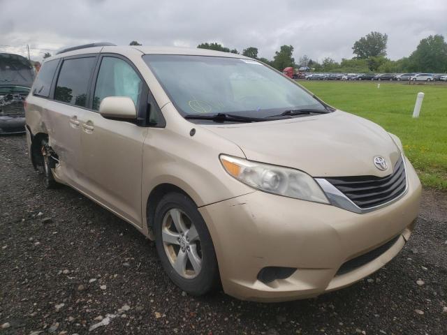 Sienna 2011 le