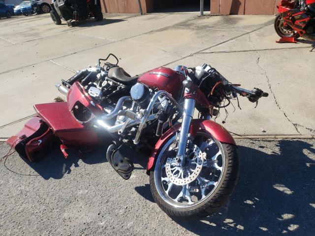 Salvage motorcycles for sale at Billerica, MA auction: 2016 Harley-Davidson Flhxs Street