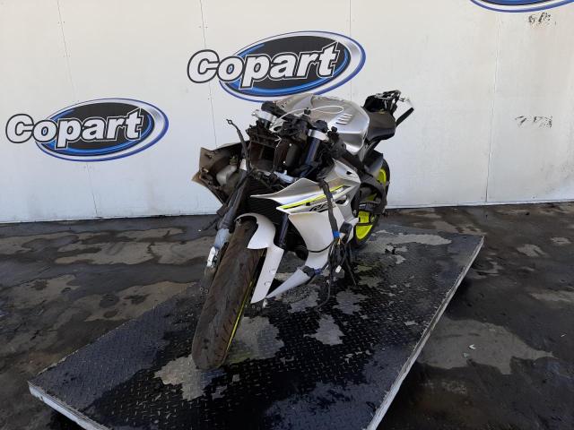 2017 YAMAHA YZFR6 C JYARJ28Y7HA000508