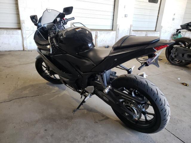 2021 YAMAHA YZFR3 A MH3RH18Y8MK006110