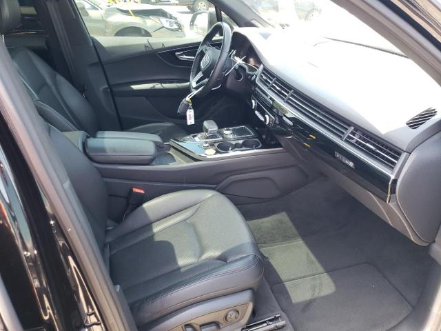 VIN WA1VAAF75KD010865 2019 Audi Q7, Prestige no.5