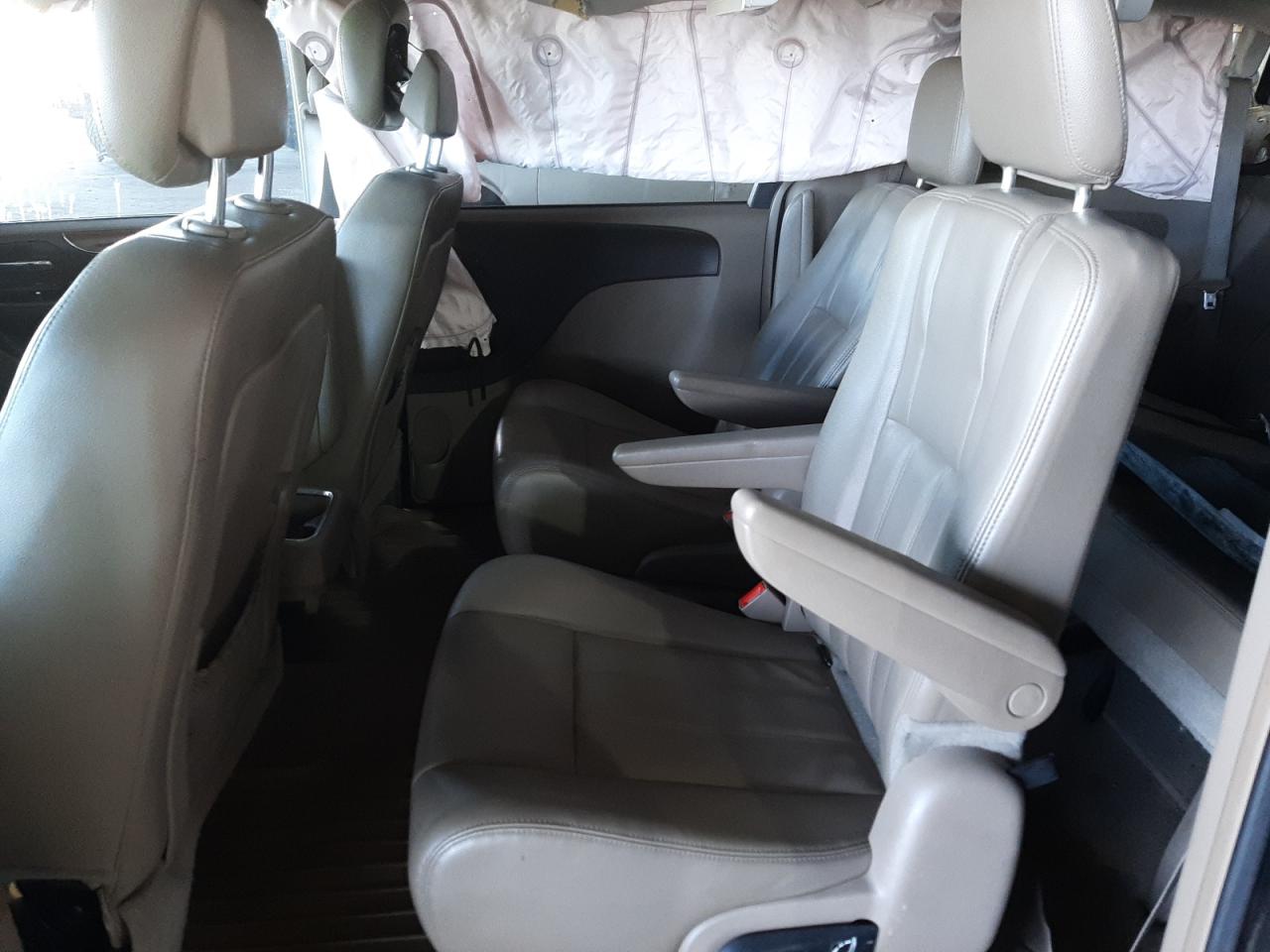 2014 Chrysler Town & Country Touring VIN: 2C4RC1BG0ER402838 Lot: 65269195