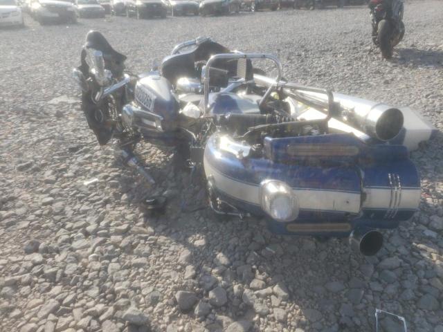2010 HARLEY-DAVIDSON FLHTCU - 1HD1FC410AB609696