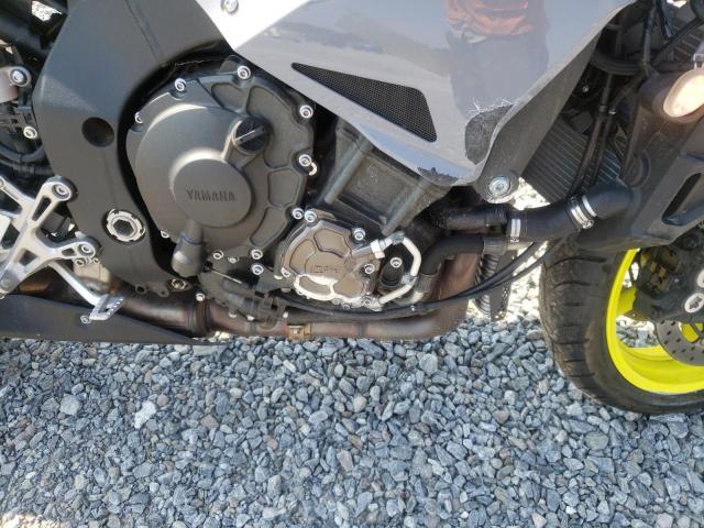 2017 YAMAHA FZ10 JYARN48E9HA000368