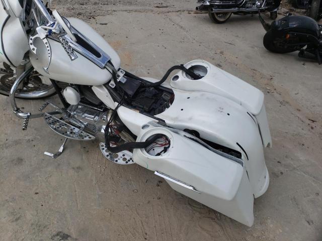 2008 HARLEY-DAVIDSON FLHX 1HD1KB4178Y628307