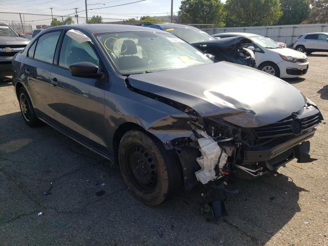 Salvage cars for sale from Copart Moraine, OH: 2014 Volkswagen Jetta Base