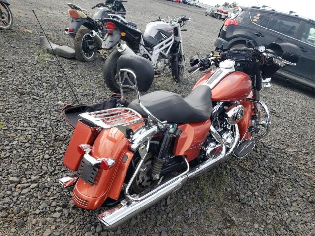 2011 HARLEY-DAVIDSON FLHX 1HD1KBM18BB635325