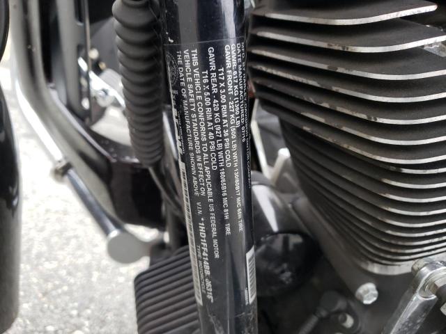2011 HARLEY-DAVIDSON FLHTC 1HD1FF414BB606318
