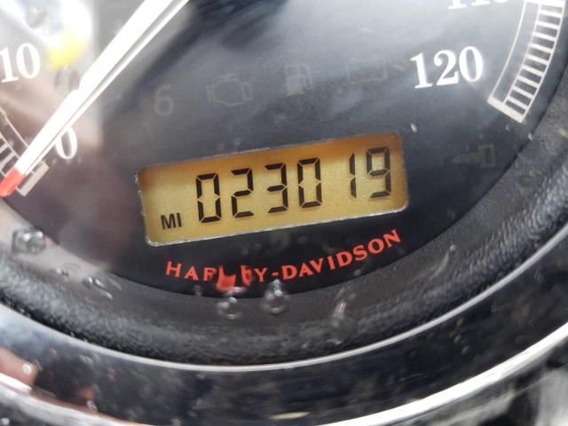 2011 HARLEY-DAVIDSON FLHTC 1HD1FF414BB606318